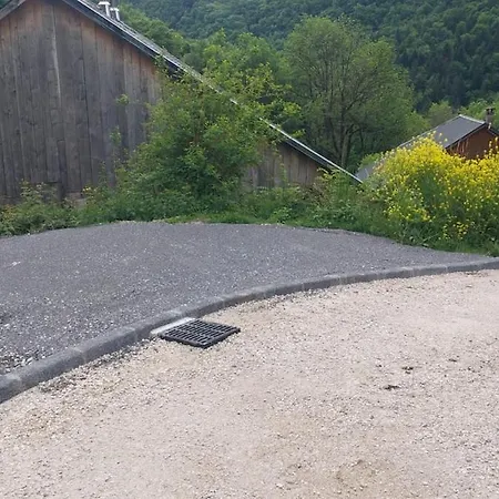 Casa vacanze La Maison D'alpage La Forclaz, Rivière&forêt *